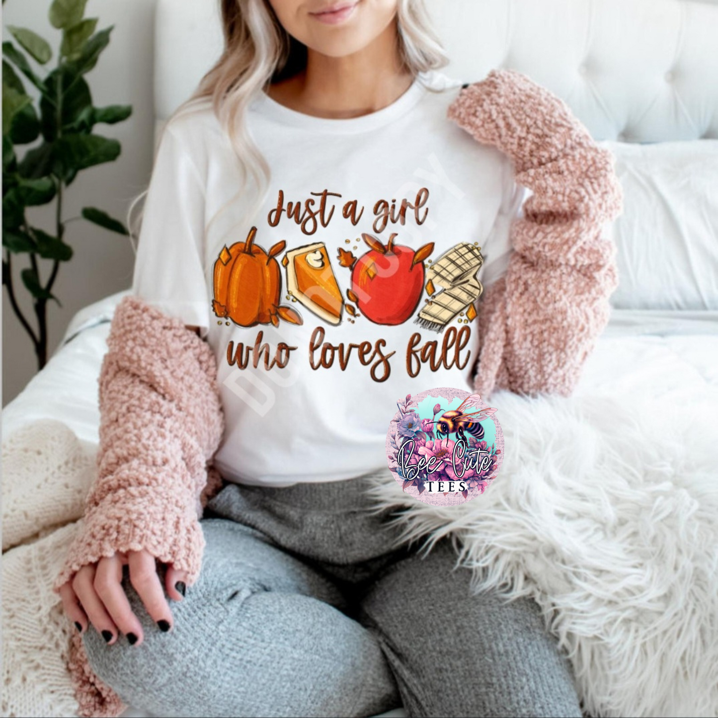 Just a Girl Who Loves Fall
