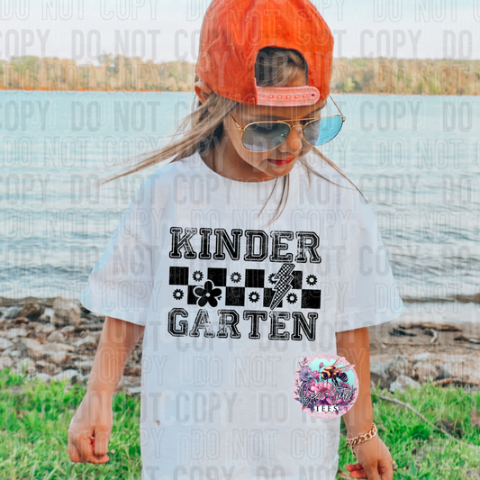 *** Youth *** Kindergarten Checkered Black